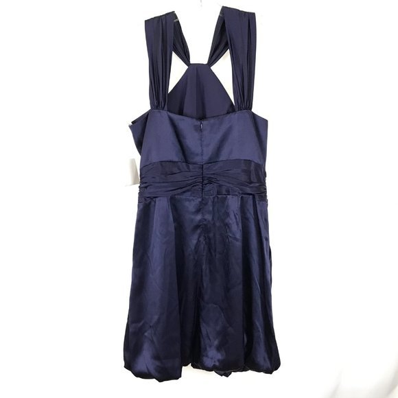 NWT Womens Size 12 David's Bridal Lapis Y Neck Charmeuse Dress with Bubble Hem - Picture 4 of 4